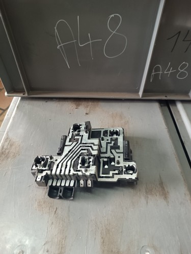 1x Original VW Golf II 2 19E Lampenträger Träger rechts Hella 191945258