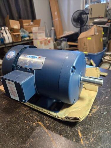 LEESON 1 HP 120122.00 C143T17FB4E Ac Motor 143T 3ph 1hp 1740rpm 575V NEW $399 - 第 1/9 張圖片