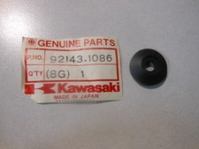 NOS Kawasaki Collar 88 EX250 88-97 ZX600 87-88 ZX750 92143-1086