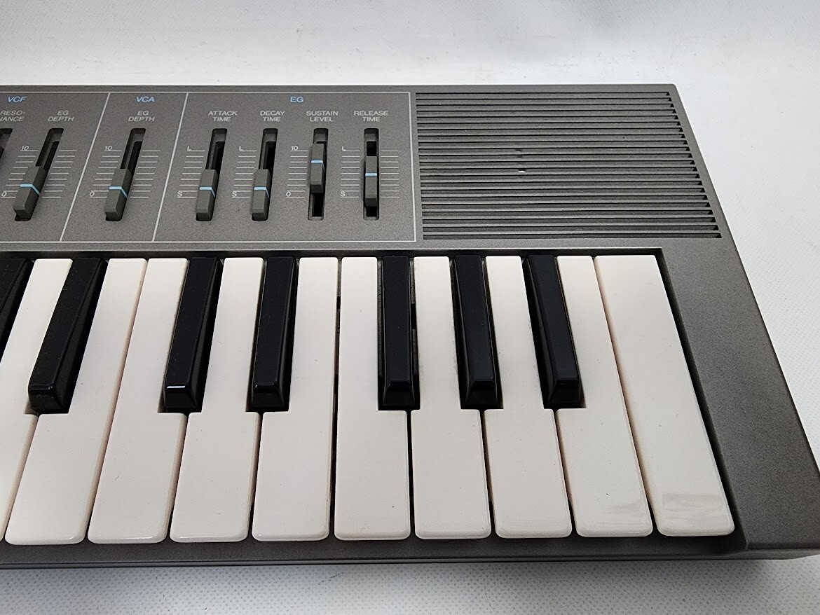 Yamaha CS-01 CS01 Mobile Analog Synthesizer keyboard | eBay