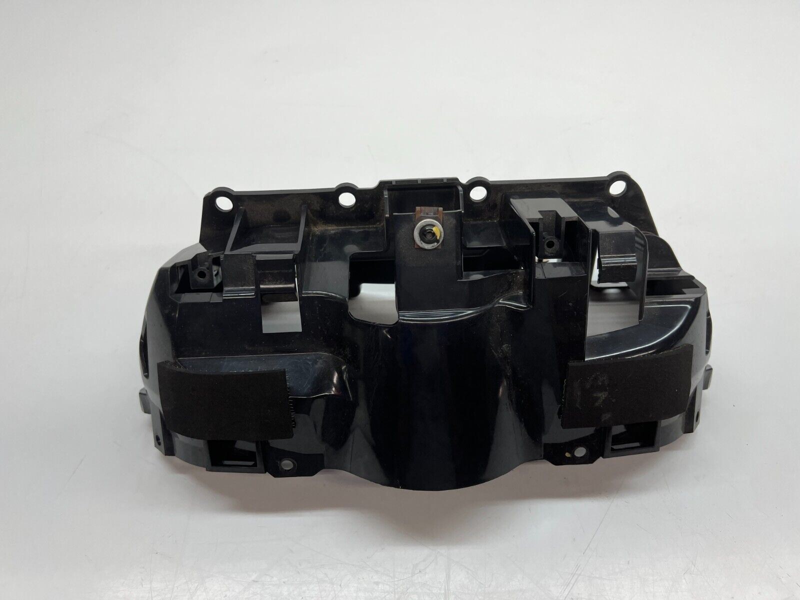 FERRARI 458 ITALIA SPIDER SPECIALE INSTRUMENT CLUSTER MOUNT BACKING OEM 82813600
