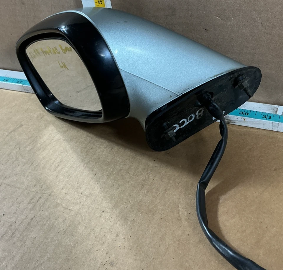 Оригинальное левое боковое зеркало заднего вида для Pontiac Bonneville 1992-1999 годов выпуска 25615195 - Изображение 2 из 4