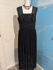 Halston Elegant Black pleated Evening Dress, size 10