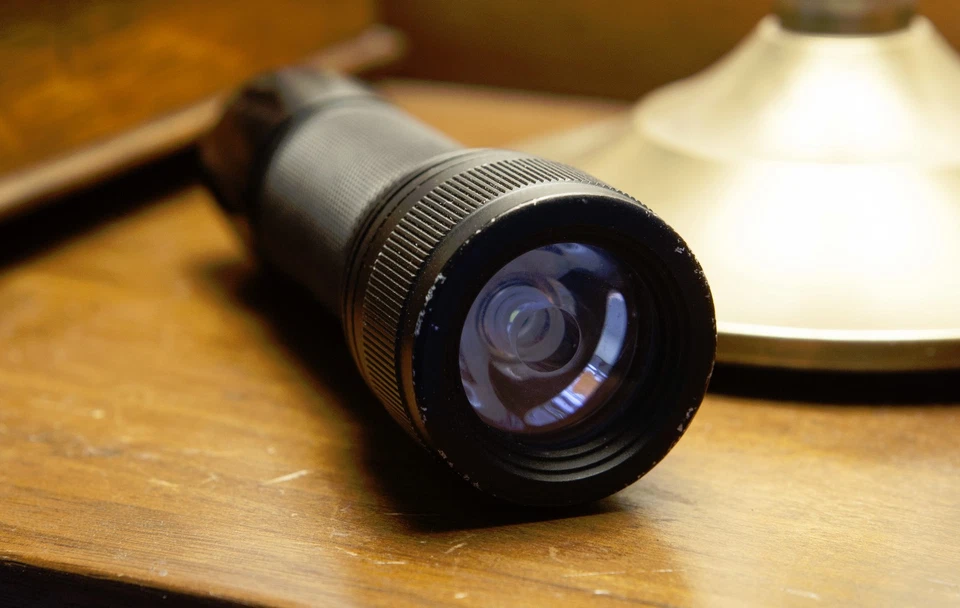 Linterna Hollis LED Mini 3 Foto 4 de 4