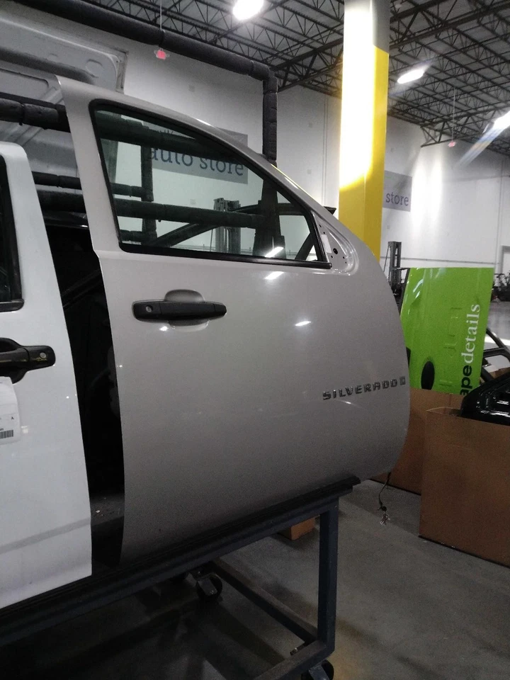 2008 Chevrolet Silverado 1500 Right Door Grey Good Condition 305837 - Image 2 of 4