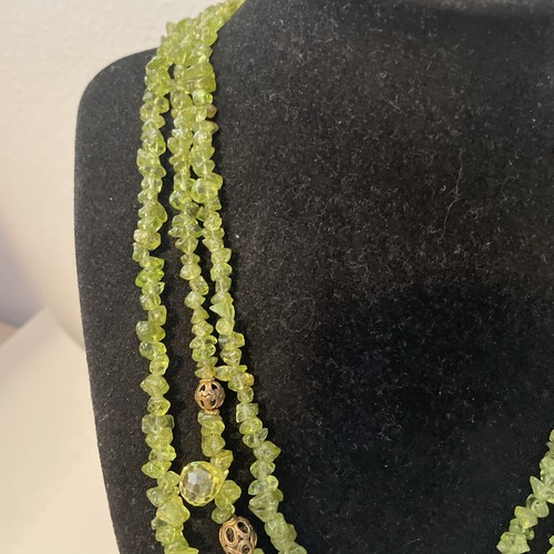 Collana Chip Peridot 3 Filati 17-20" Gioielli Fili Asimmetrici E Pietra - Foto 4 di 8