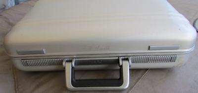 貴重✨ZERO HALLIBURTON アタッシュケースPシリーズ 1990 s-l1200.png