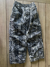 Zero Xposure ski pants size 8 Black and White pattern