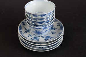 Antique chinese porcelain blue and white cup and saucers Kangxi 1662-1722