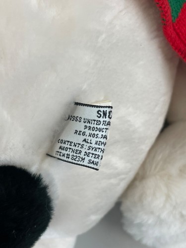 Vintage 1968 Macy's Snoopy Christmas Plush Santa Hat Scarf 20” Stuffed Animal - Picture 2 of 3