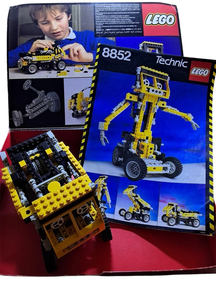 LEGO Technic 8852 Robot, foto 1 di 3
