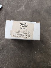 DWYER GAUGE, 0-60 WATER , 0 TO -15 KILOPASCALS, 2-1/2" DIA 61060