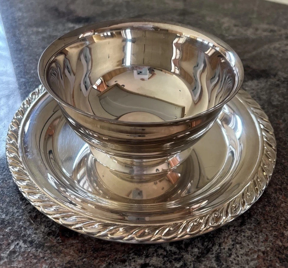 Vintage Oneida Silverplate Jefferson Sauce Gravy Bowl Dining Table Kitchen 4783 - Image 2 of 4