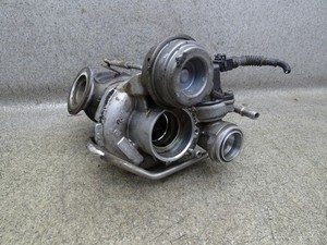 Turbolader links 769155 4571543 L 271Tkm BMW F01 750i 09.1714.225