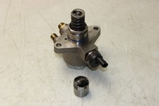 Pompe à essence Audi V8