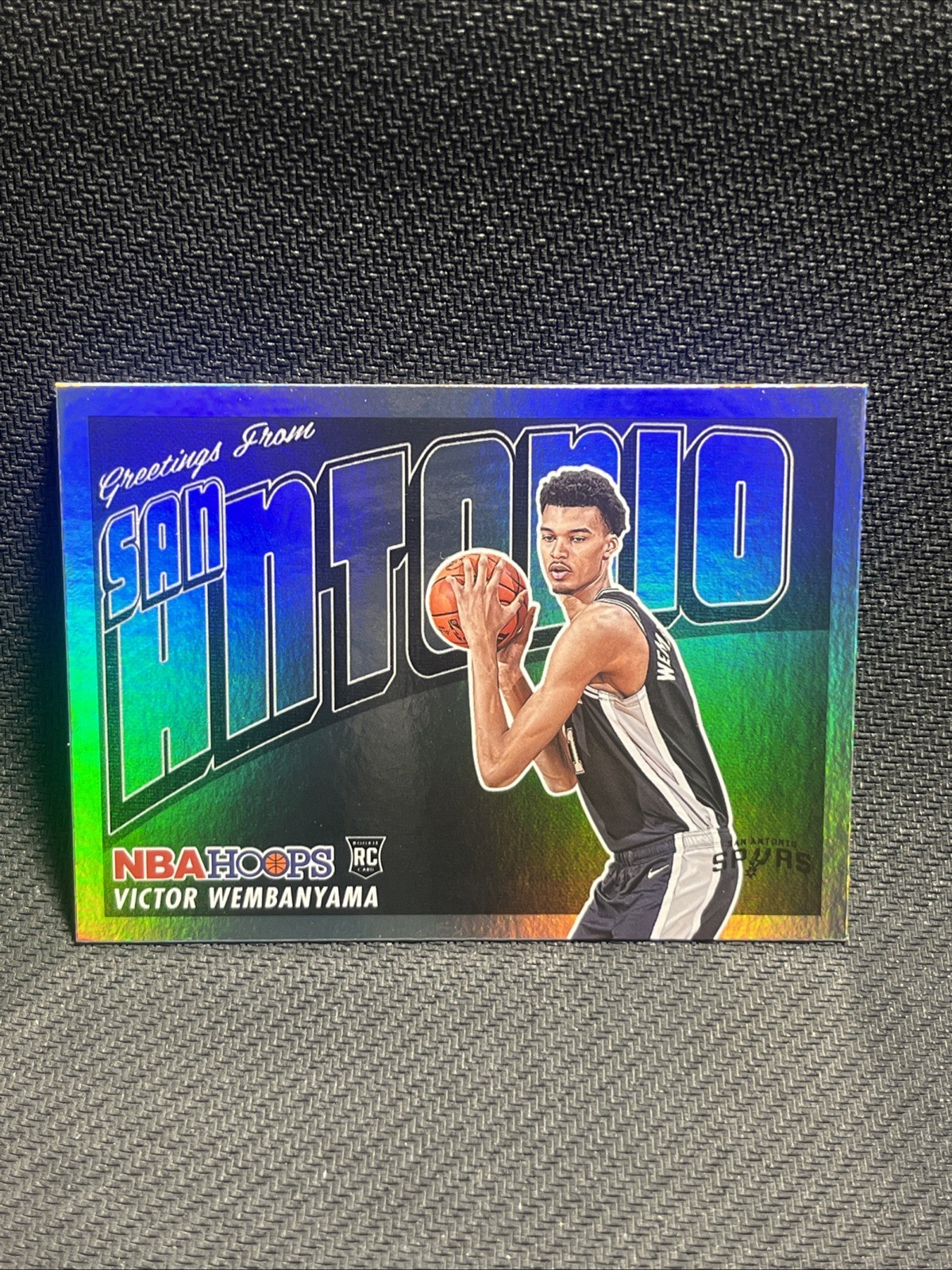 2023-24 Panini NBA Hoops Victor Wembanyama Rookie Greetings Silver Holo Spurs