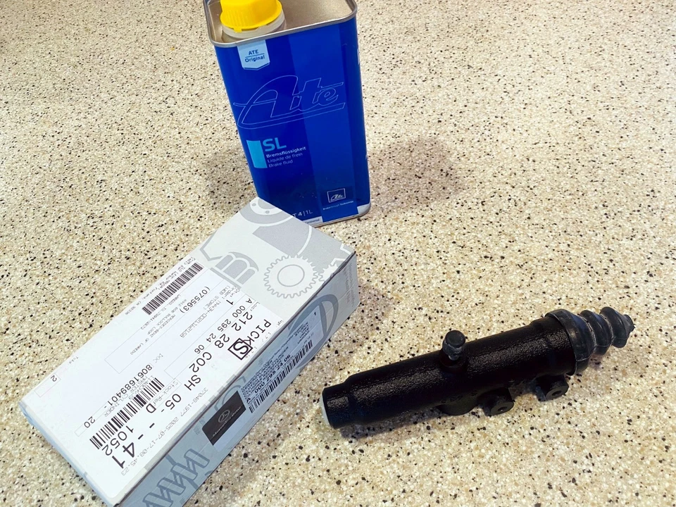 ГЛАВНЫЙ ЦИЛИНДР СЦЕПЛЕНИЯ MERCEDES BENZ W113 230SL W111 220S 230S W112 300SE - Изображение 4 из 4