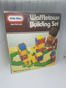 Little Tikes Waffletown Building Set Figures Tracks 0615 box see description. | eBay