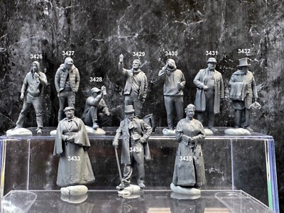 1:64 Figures  - For Dioramas Miniature Figures 164 Fig Lot 592