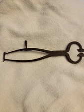 Antique Iron Suger snippers in great condition