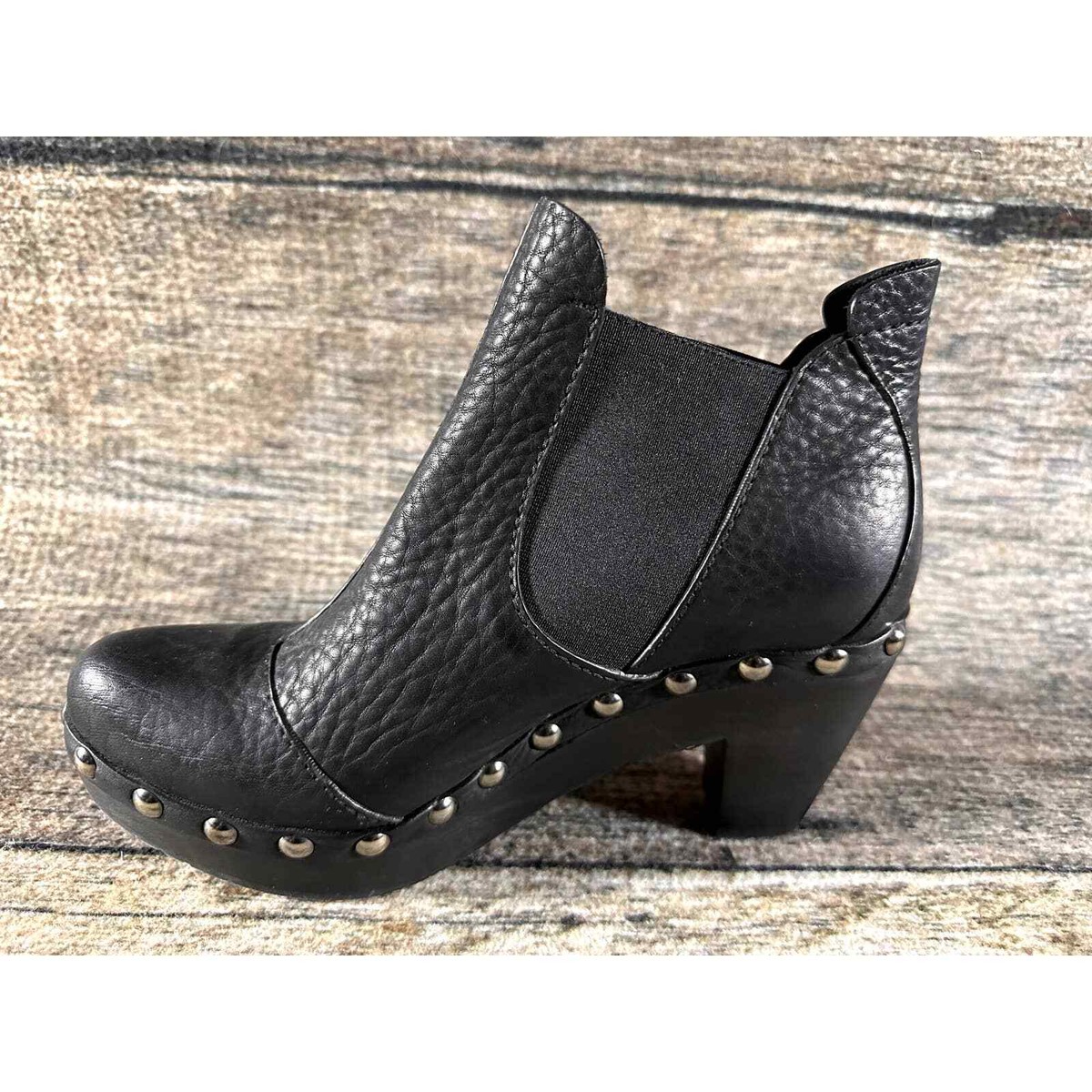 Ankle boots Pedro Garcia Black size 37 EU in Suede - 32478129 Pedro Garcia Black Ankle Boots main image 2