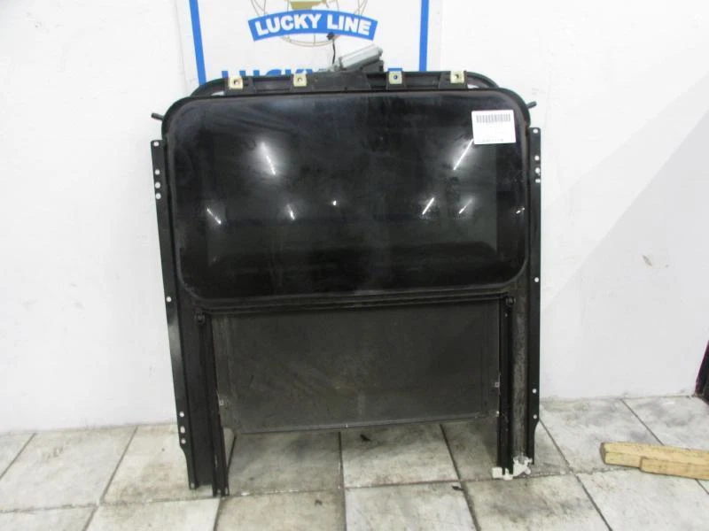 CRISTAL TECHO PARA 99 00 01 02 03 04 05 06 JETTA EXCEPTO GLI Foto 2 de 4