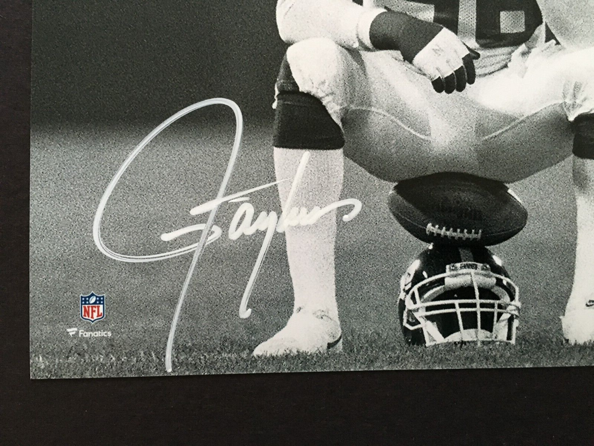LAWRENCE TAYLOR AUTOGRAPHED 8 X 10 PHOTO J.S.A. WITNESS