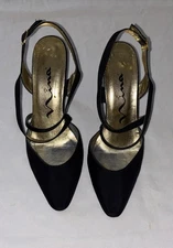 Women’s Pointed-Toe Pumps Black Heels Leather Bottoms Suede Type Fabric Vima 7M