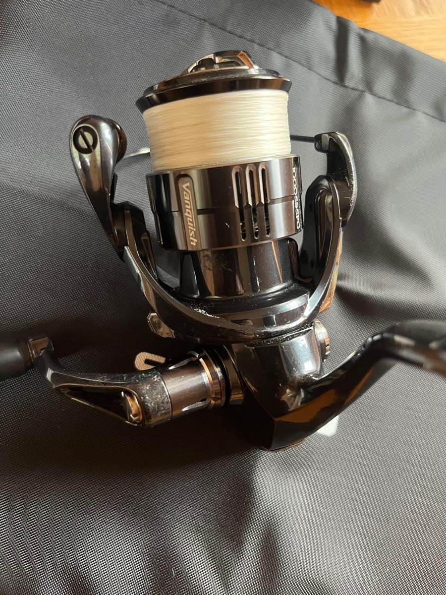 リール SHIMANO 19 Vanquish 1000SSSPG SHIMANO Spinning reel 19 Vanquish 1000SSSPG Used From Japan