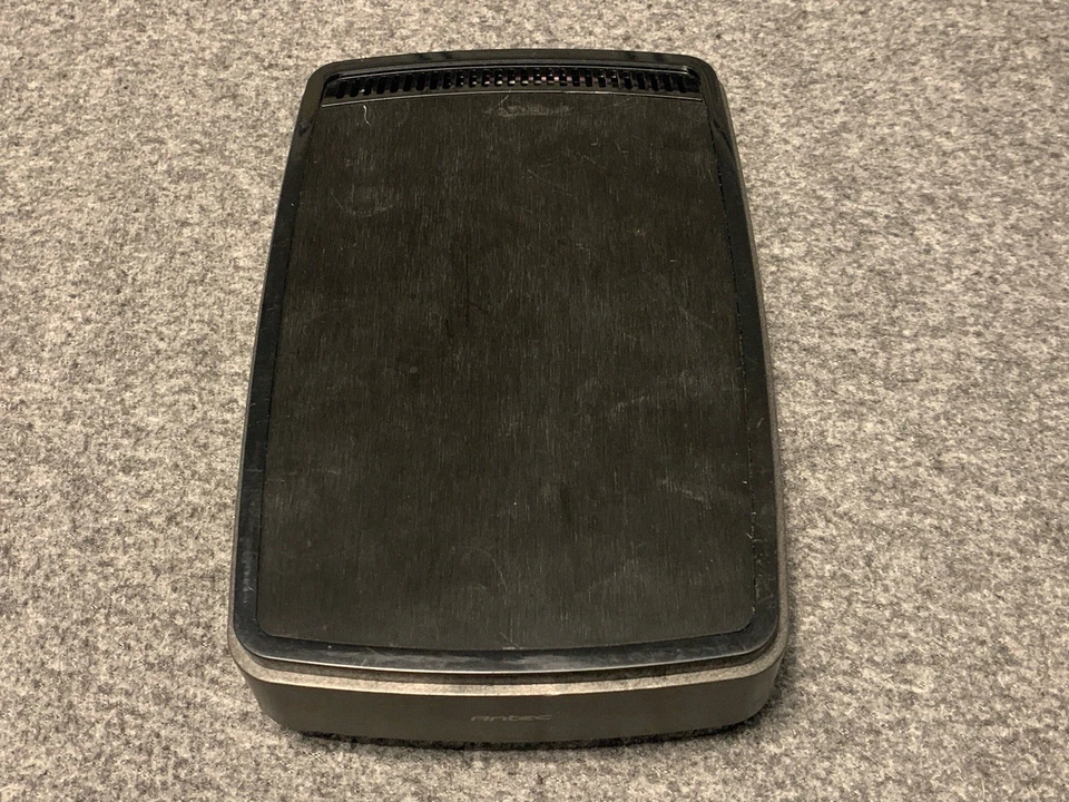 Antec MX-1 Veris 3.5 inch SATA/eSATA/USB2.0 Actively Cooled HDD Enclosure - Image 3 of 4