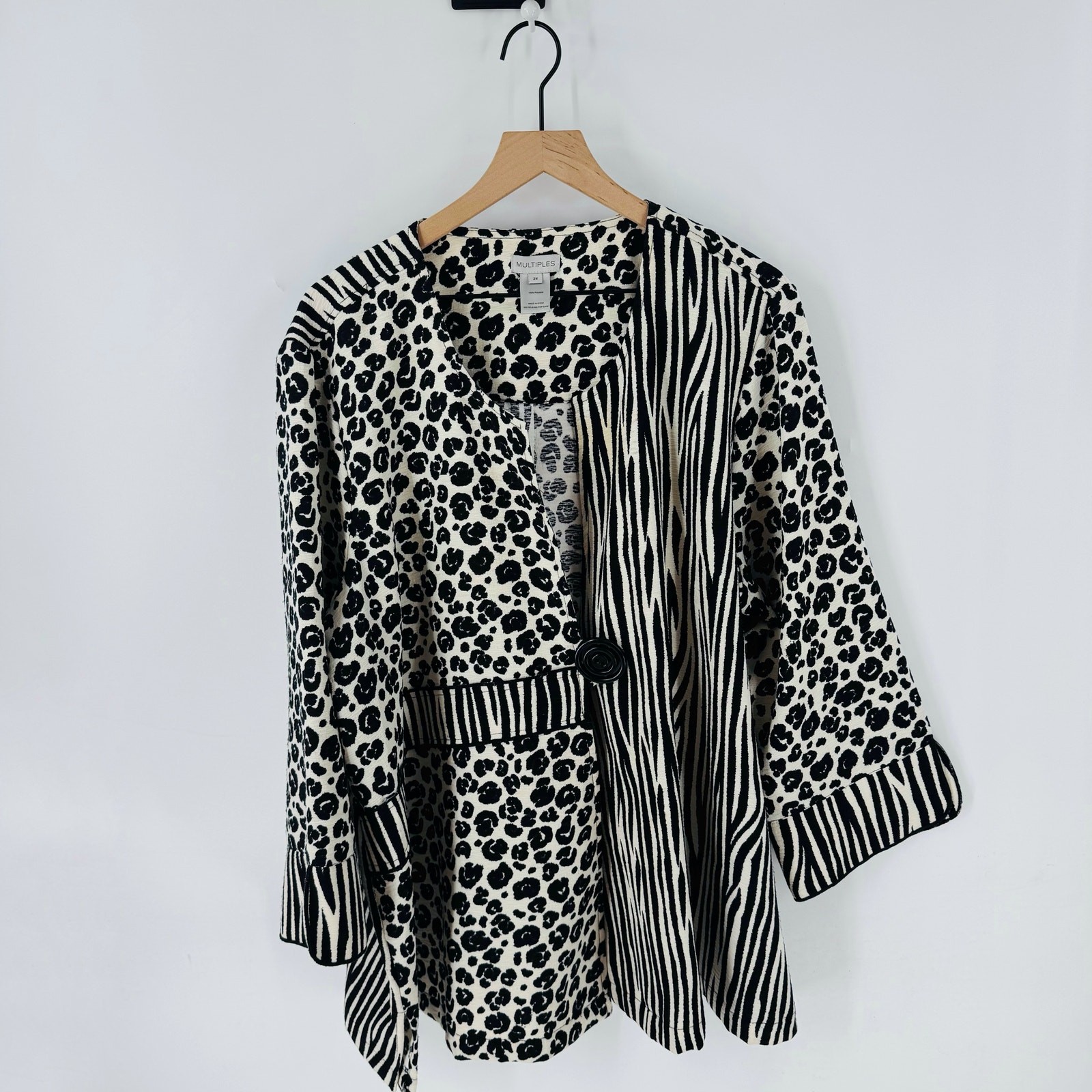 Multiples Jacket 2X Black White Animal Print Mixe… - image 1