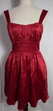 NWT Francesca’s Red Open Back Tie Dress Size Small Pockets