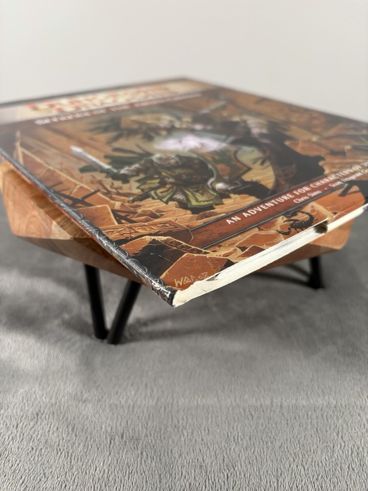 Seekers Of The Ashen Crown – Eberron – Donjons & Dragons 4e – Neuf Sous Cellophane