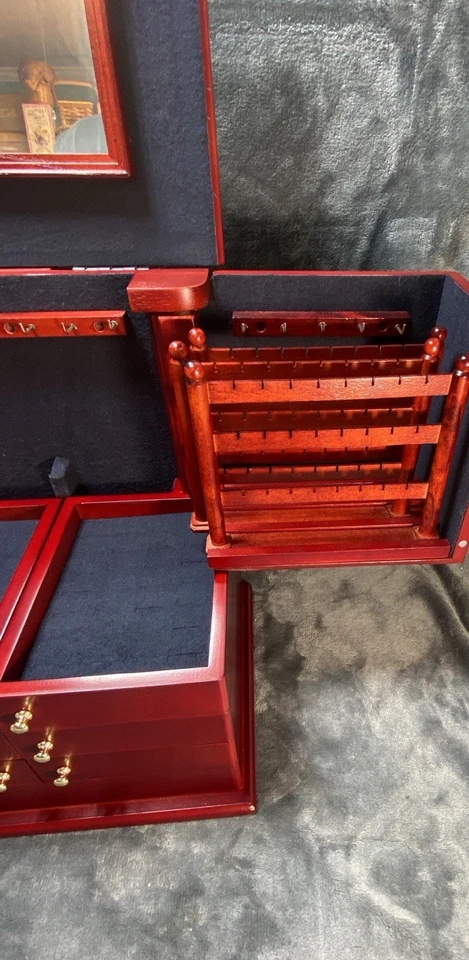 Caja organizadora de joyas Lori Greiner solo para tu facilidad forrada con espejo cereza Foto 4 de 4