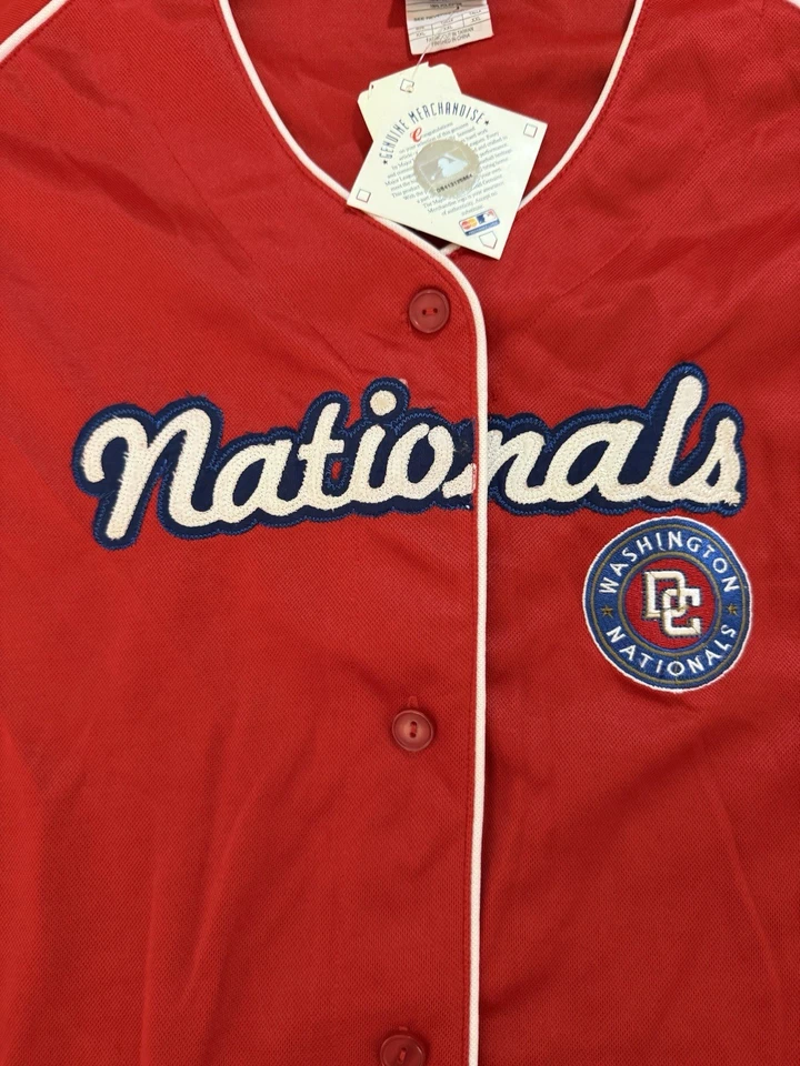 Washington Nationals Genuine Merchandise Baseball Jersey Womens XXL Red Button. - Image 3 of 4