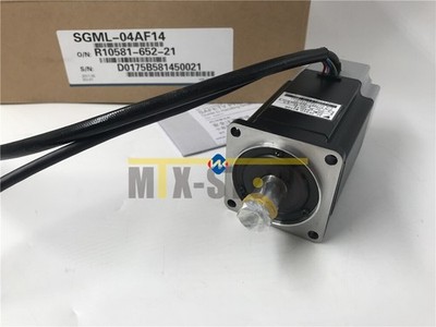 1pcs Brand New   servo motor SGML-04AF14 #zc