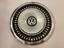 1 1979-1984 Volkswagen Rabbit Mk1 14-inch Hubcap Oem