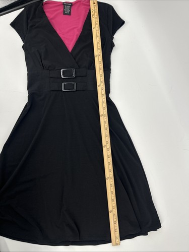 Abito vintage Maurices nero donna XS impero vita dettaglio fibbia LBD Y2K anni 2000 - Foto 11 di 11