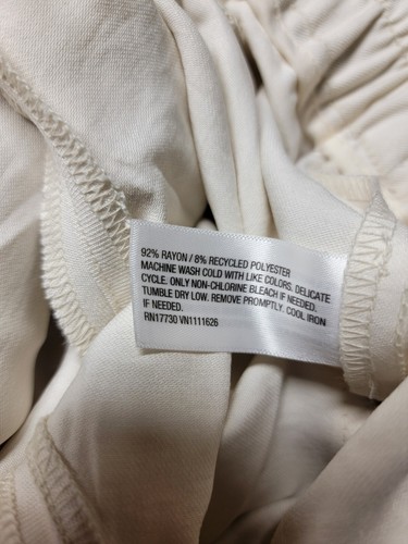 A New Day Women's High Rise Ankle Cargo Pants Size XL Cream Color - Picture 3 of 5