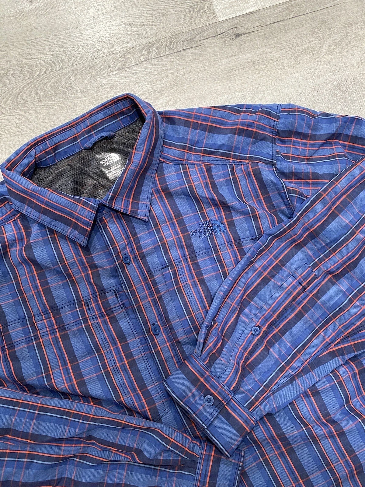 The North Face Shirt Men 2XL blue Button Down Collared Check Hike Climb Fish