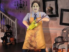 Texas Chainsaw Massacre Leatherface Animated Prop Halloween Life Size Halloween