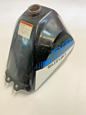 Réservoir Suzuki 125 DR - SF43B - Photo 1/4