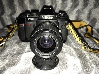 Nikon F-301 Spiegelreflex-Kamera + Sigma 35-70mm f/2.8-4 Zoom Master Objektiv