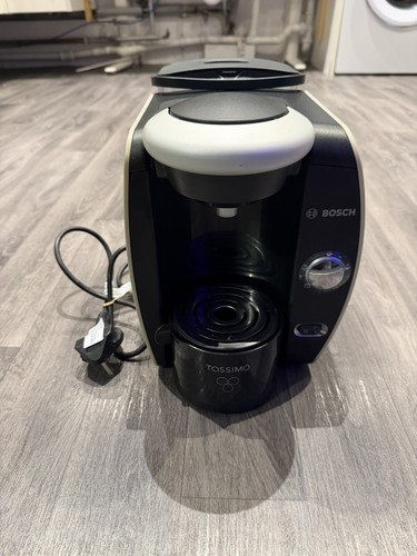 Bosch Tassimo CTPM01 Kaffeevollautomat in gutem Zustand - GETESTET & FUNKTIONSFÄHIG