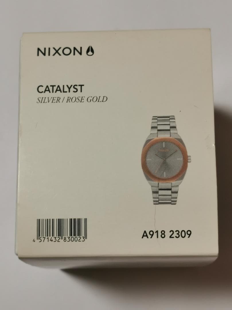 NIXON Quartz Watch CATALYST Silver Ladies Stainless Steel Band 36mm Case View 3