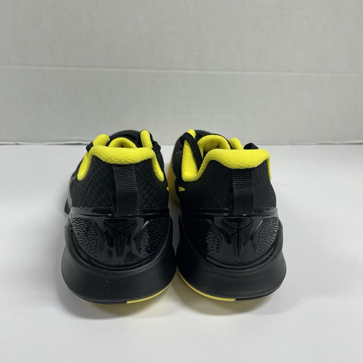 Size 7.5 - Nike Mamba Focus Black Optimum Yellow for sale online