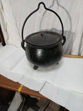 1700s 1800s Cauldron Cast Iron Kettle Cooking  Pot w/lid Fireplace Camping Rv