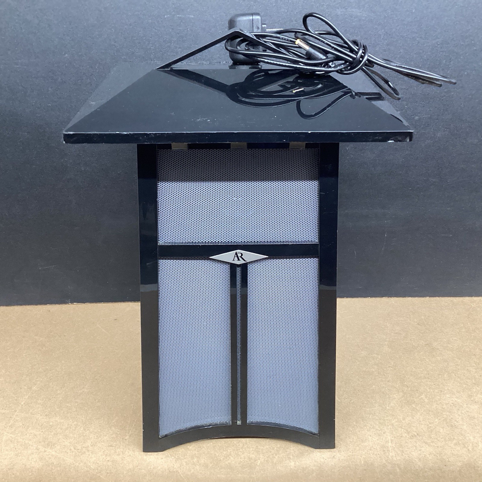 Acoustic Research AWSBT4 Wireless Indoor/Outdoor Portable Bl