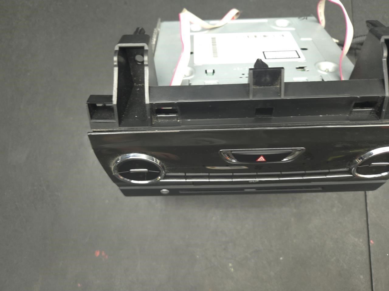 CD Radio Receiver 2014 Maserati Ghibli 6700093100 2015 2016 2017