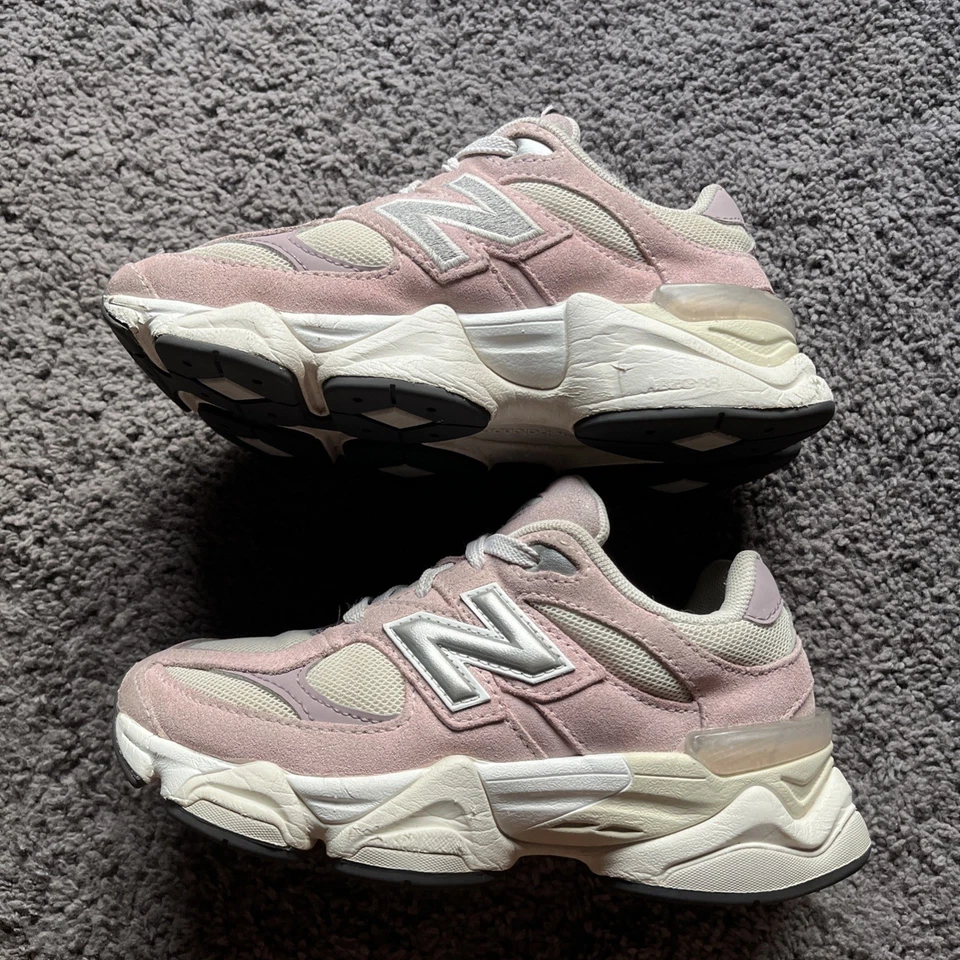 New Balance 9060 Rosa Cristal Talla 1 Hombre’s 2.5 Jóvenes Niñas U9060CSP Foto 2 de 4